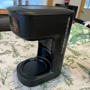 Black Coffee Maker with Filters - NO POT